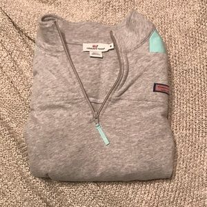 Vineyard Vines pullover